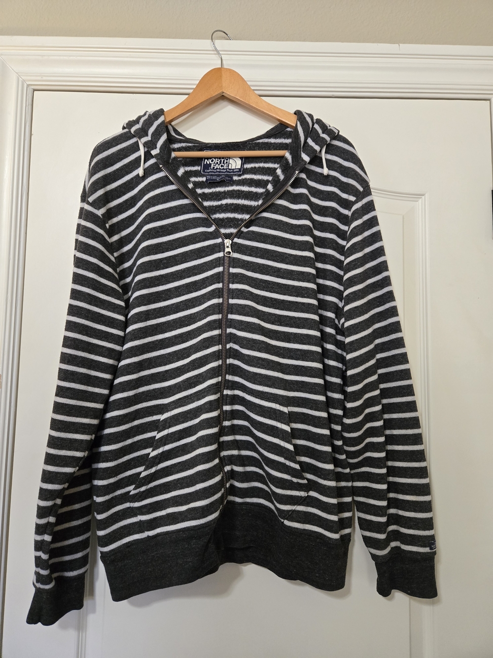 The North Face Charcoal Gray and White Striped Zip Hoodie Cozy Soft Layering